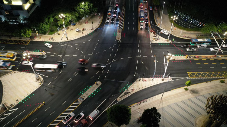 山東濟(jì)南夜景照明工程,樓體樓宇亮化工程,LED發(fā)光標(biāo)識(shí)工程,夜景景觀照明工程,夜景泛光照明,LED照明,LED發(fā)光字工程,亮化工程,LED外露發(fā)光字 山東濟(jì)南夜景照明工程,樓體樓宇亮化工程,LED發(fā)光標(biāo)識(shí)工程,夜景景觀照明工程,夜景泛光照明,LED照明,LED發(fā)光字工程,亮化工程,LED外露發(fā)光字