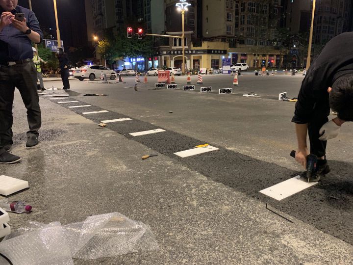山東濟(jì)南夜景照明工程,樓體樓宇亮化工程,LED發(fā)光標(biāo)識(shí)工程,夜景景觀照明工程,夜景泛光照明,LED照明,LED發(fā)光字工程,亮化工程,LED外露發(fā)光字 山東濟(jì)南夜景照明工程,樓體樓宇亮化工程,LED發(fā)光標(biāo)識(shí)工程,夜景景觀照明工程,夜景泛光照明,LED照明,LED發(fā)光字工程,亮化工程,LED外露發(fā)光字